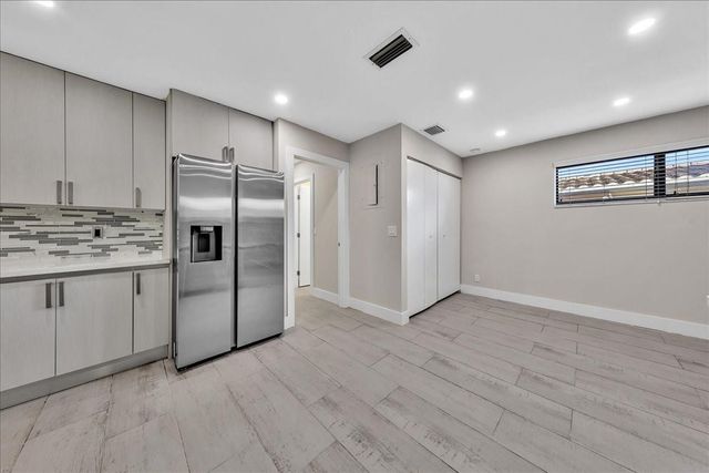 1004 Johnson St, Hollywood, FL 33019