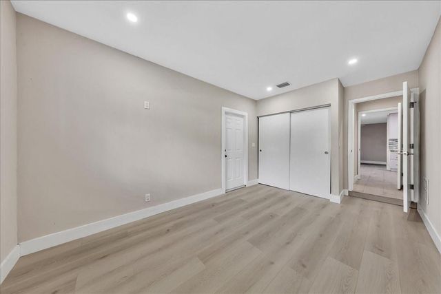 1004 Johnson St, Hollywood, FL 33019