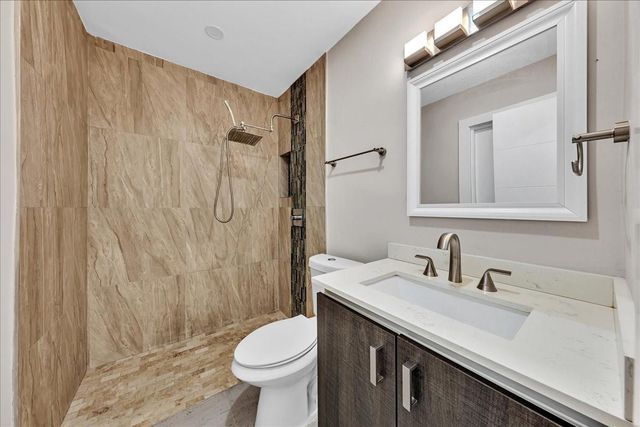 1004 Johnson St, Hollywood, FL 33019