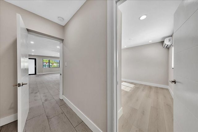 1004 Johnson St, Hollywood, FL 33019