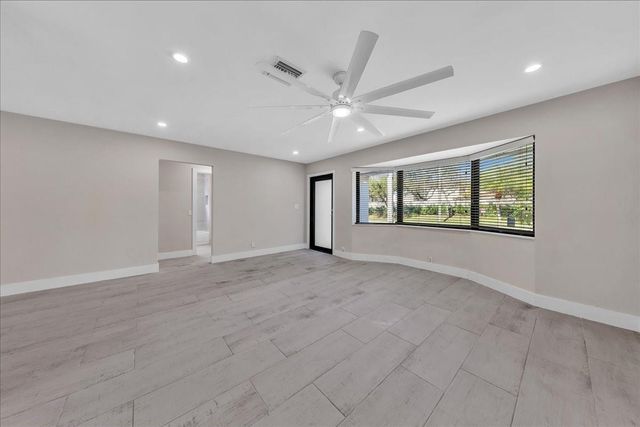 1004 Johnson St, Hollywood, FL 33019