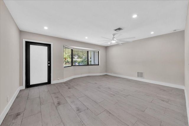 1004 Johnson St, Hollywood, FL 33019