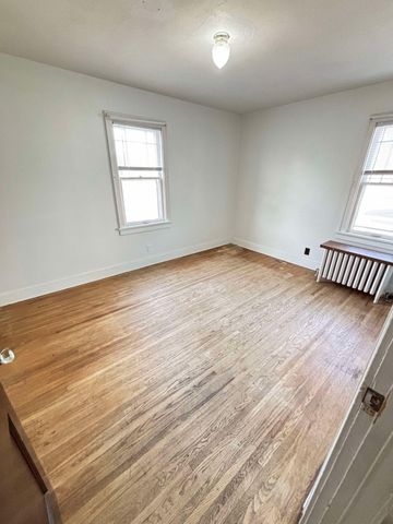 902-904 N 1st Street North Street N, Fargo, ND 58102