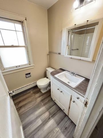 902-904 N 1st Street North Street N, Fargo, ND 58102