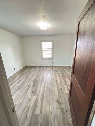 902-904 N 1st Street North Street N, Fargo, ND 58102