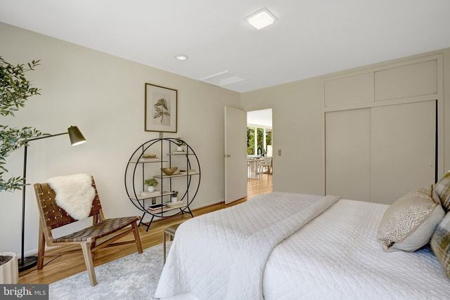 7400 REBECCA DR, Alexandria, VA 22307