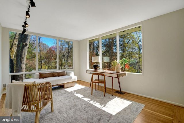 7400 REBECCA DR, Alexandria, VA 22307