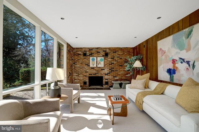 7400 REBECCA DR, Alexandria, VA 22307