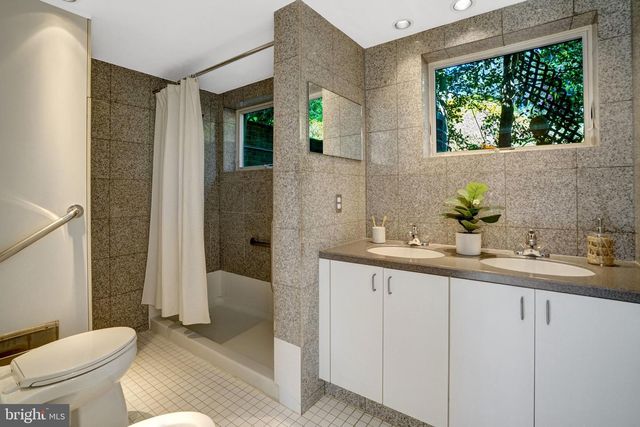 7400 REBECCA DR, Alexandria, VA 22307