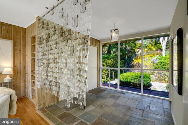 7400 REBECCA DR, Alexandria, VA 22307