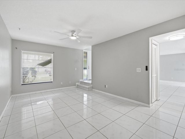 11314 LAUREL CREST LANE, Tampa, FL 33624
