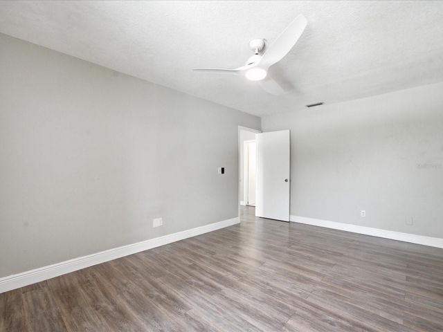 11314 LAUREL CREST LANE, Tampa, FL 33624