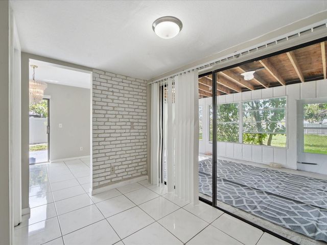 11314 LAUREL CREST LANE, Tampa, FL 33624