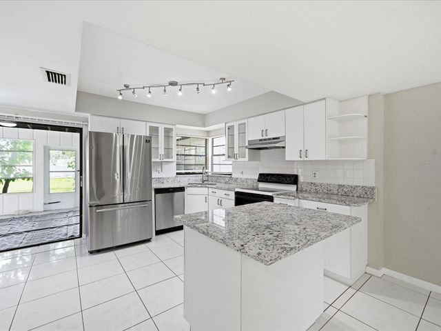 11314 LAUREL CREST LANE, Tampa, FL 33624