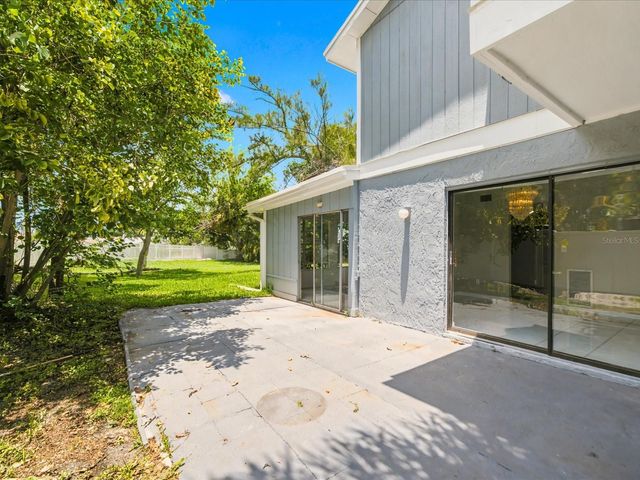 11314 LAUREL CREST LANE, Tampa, FL 33624