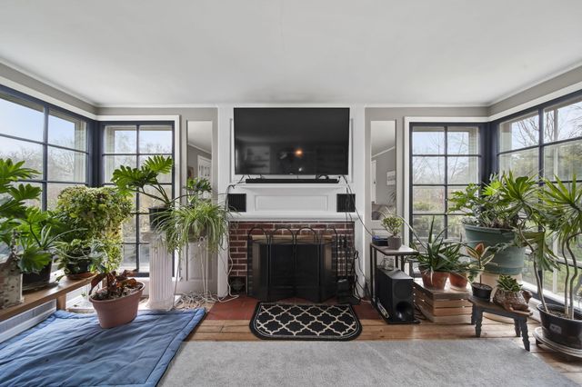 3219 Mccain Road, Jackson, MI 49203