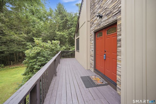 9 Boyer Road, Stafford, CT 06076