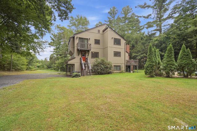 9 Boyer Road, Stafford, CT 06076