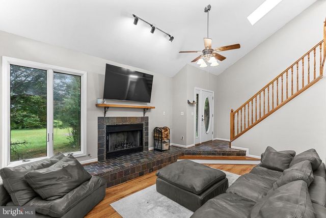 403 WINDY VALLEY LN, Charles Town, WV 25414
