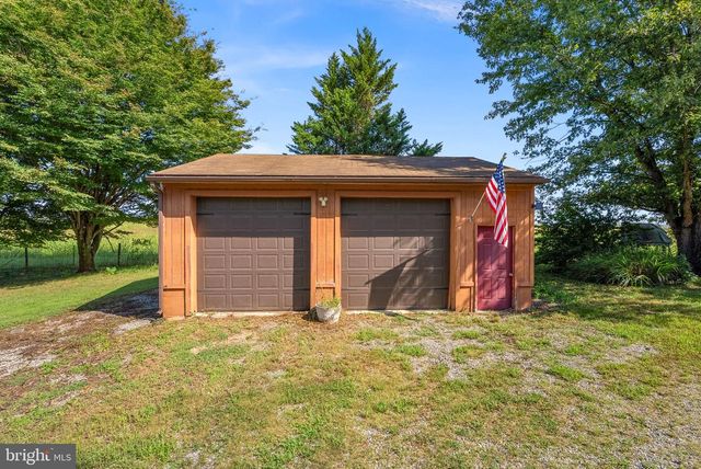 403 WINDY VALLEY LN, Charles Town, WV 25414