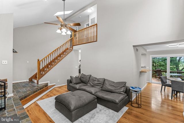 403 WINDY VALLEY LN, Charles Town, WV 25414