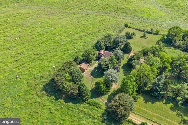 403 WINDY VALLEY LN, Charles Town, WV 25414