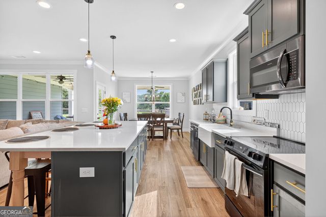 267 Bear Creek Meadows Drive, Bogart, GA 30622