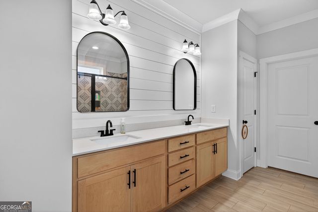 267 Bear Creek Meadows Drive, Bogart, GA 30622