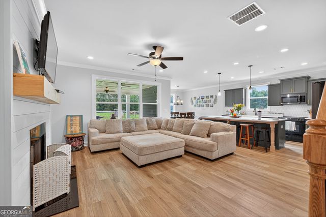 267 Bear Creek Meadows Drive, Bogart, GA 30622