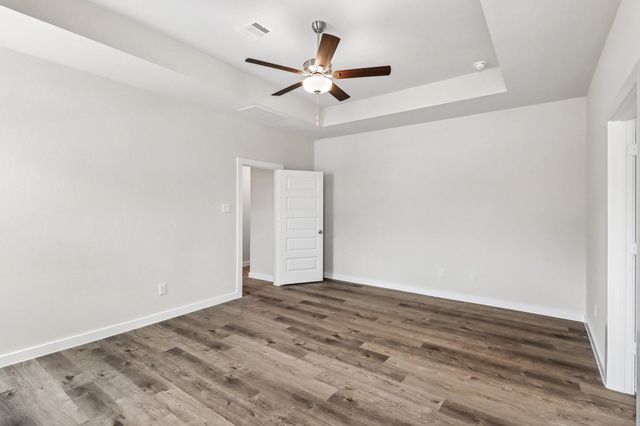 1324 Westfork Drive, Sealy, TX 77474