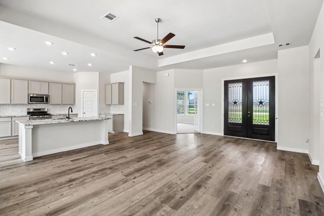 1324 Westfork Drive, Sealy, TX 77474