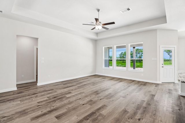 1324 Westfork Drive, Sealy, TX 77474