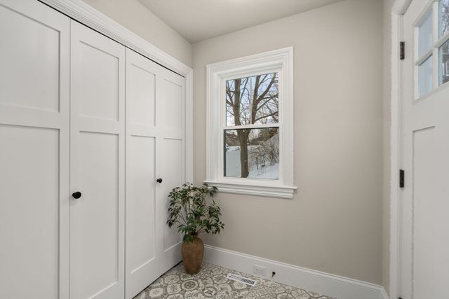 2 Northrop St, Hopedale, MA 01747