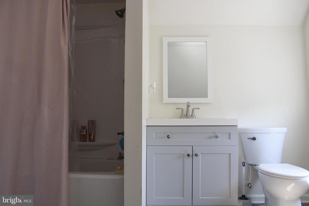 Image 29 of property listing at 11685 BECKFORD AVE, Princess Anne, MD 21853