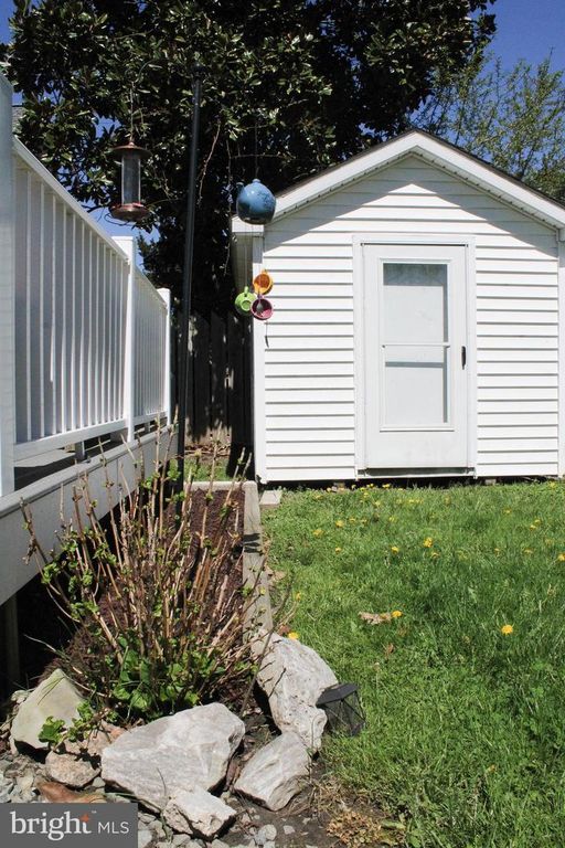 Image 34 of property listing at 11685 BECKFORD AVE, Princess Anne, MD 21853