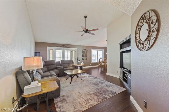 8039 Aspendale Drive, Las Vegas, NV 89123