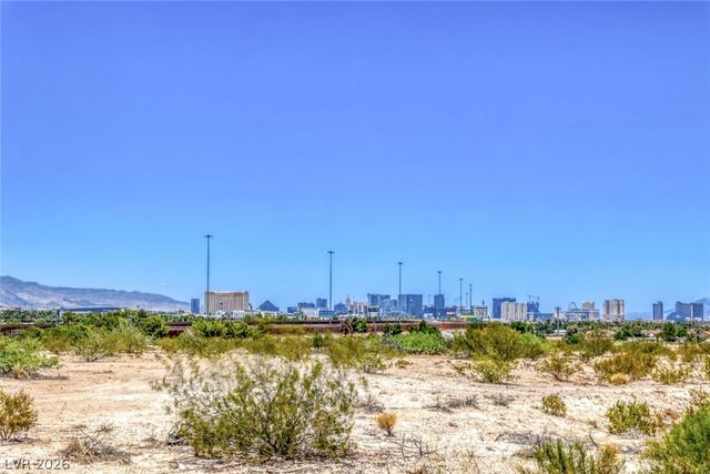 8039 Aspendale Drive, Las Vegas, NV 89123