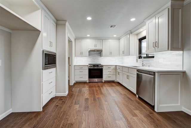 3100 N Divis Avenue, Oklahoma City, OK 73008