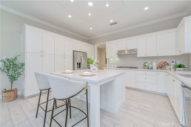 106 Fisher, Irvine, CA 92620