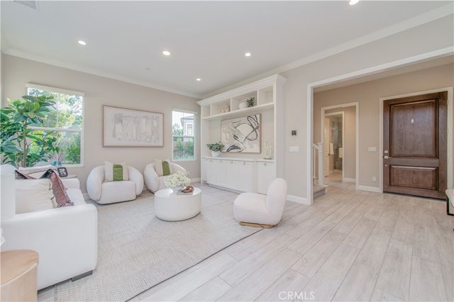 106 Fisher, Irvine, CA 92620