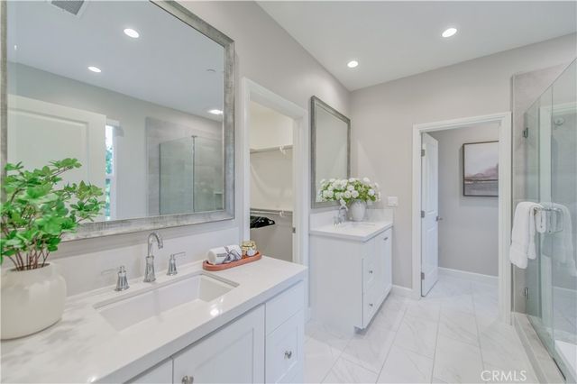 106 Fisher, Irvine, CA 92620