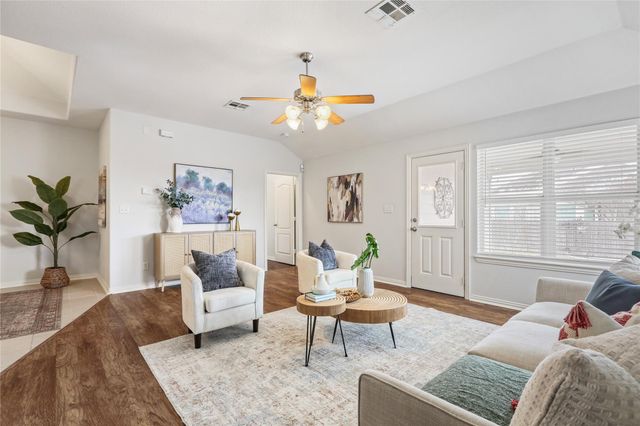 3900 Brean Down RD, Pflugerville, TX 78660