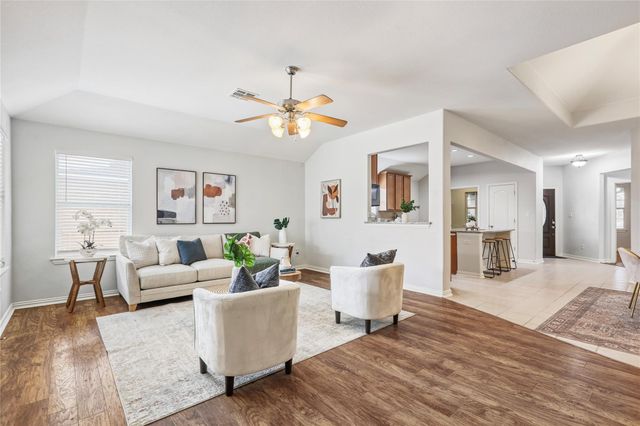 3900 Brean Down RD, Pflugerville, TX 78660