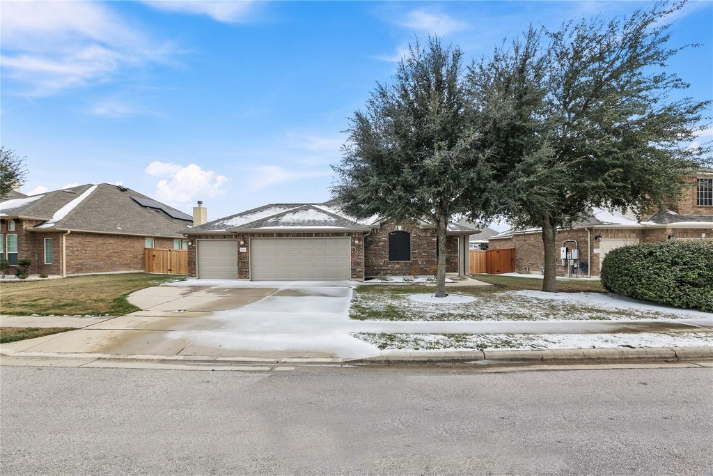3900 Brean Down RD, Pflugerville, TX 78660