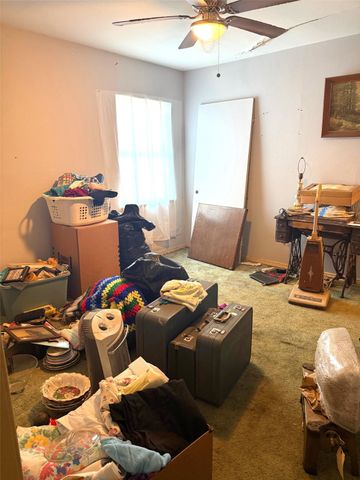 3230 S Llewellyn Avenue, Dallas, TX 75224