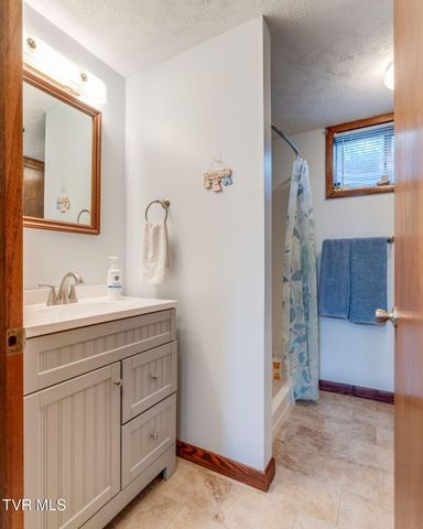 5617 Cheyenne Lane, Kingsport, TN 37664