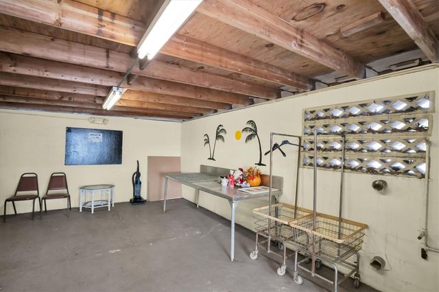 7801 34TH AVENUE N 6, St Petersburg, FL 33710