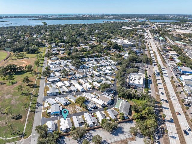 7801 34TH AVENUE N 6, St Petersburg, FL 33710