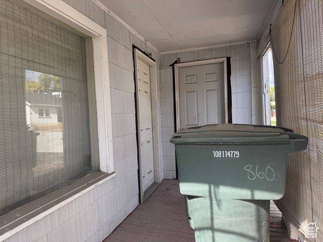 860 S LAKE ST, Salt Lake City, UT 84105