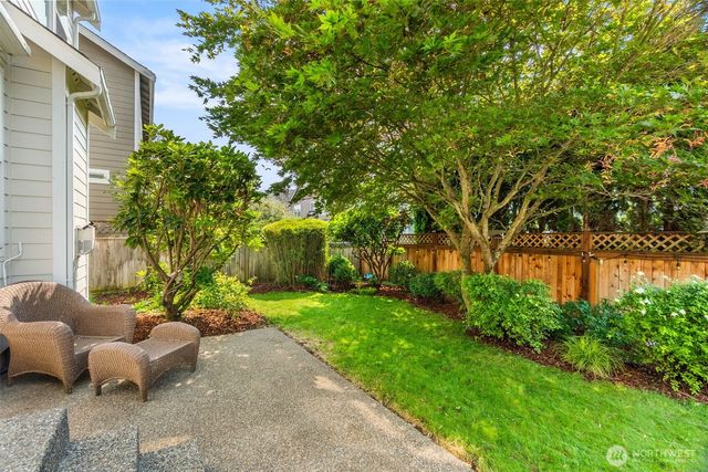 6951 Radius Loop SE, Olympia, WA 98513